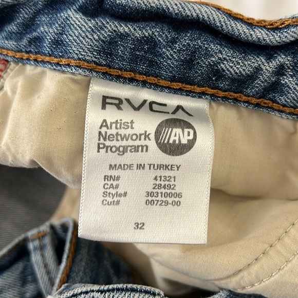 RVCA Jeans - Picture 3 of 7